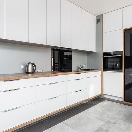 Platan City Centre Apartment By Noclegi Renters シフィノウイシチェ エクステリア 写真