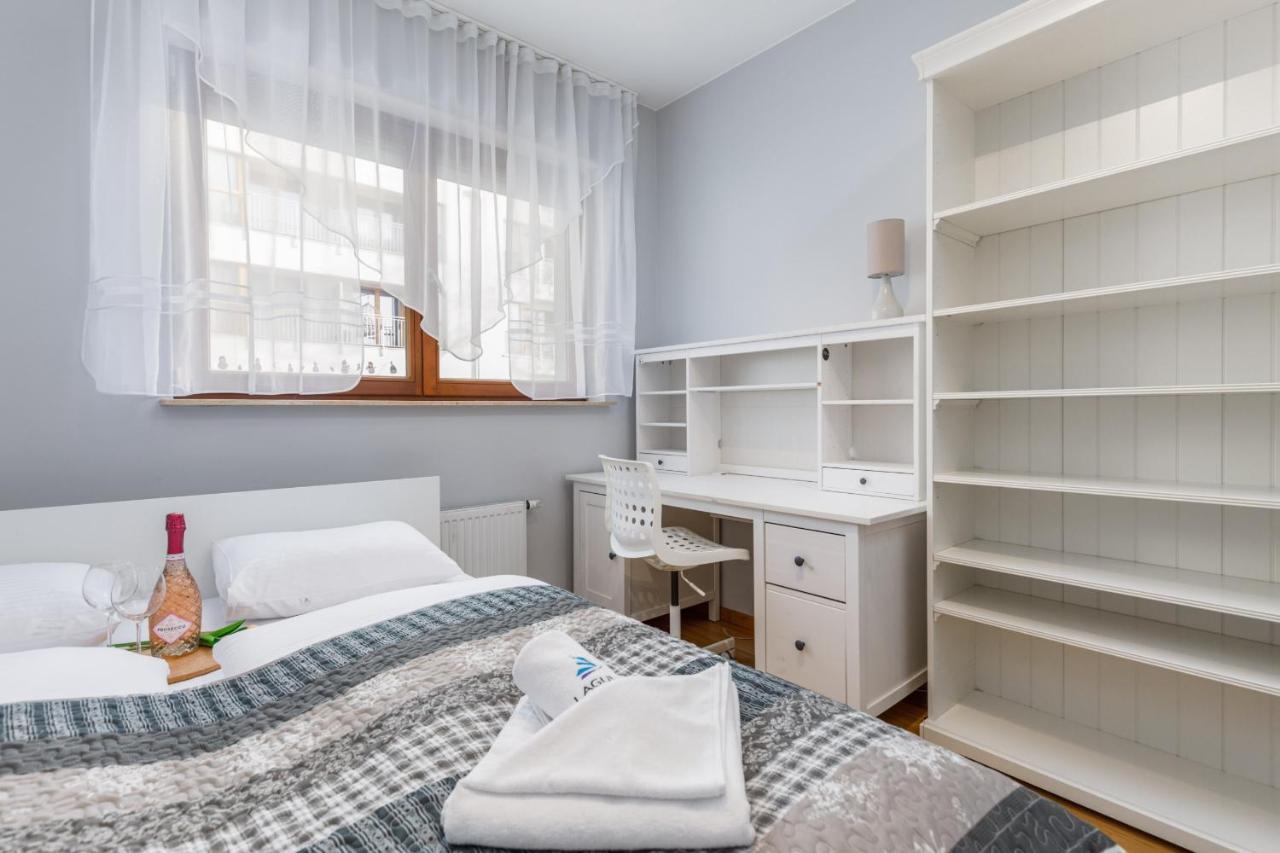 Platan City Centre Apartment By Noclegi Renters シフィノウイシチェ エクステリア 写真